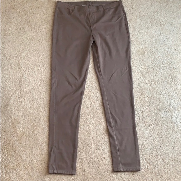 Tan stretch pants - Picture 1 of 2
